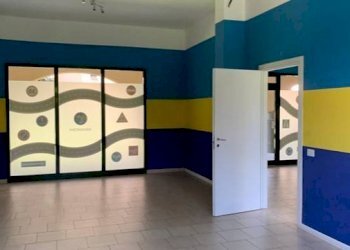 interno - Attività Commerciale via Roma, 2/A, Assago - foto 2