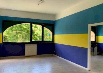 interno - Attività Commerciale via Roma, 2/A, Assago - foto 7
