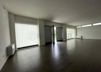 2f48be7f-db9d-49fa-bdc6-bd252d9c667c.jpg - Stabile - Palazzo Bassano del Grappa - foto 4