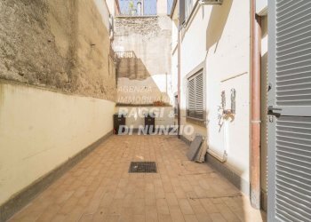 0019.jpg - Locale Commerciale Via Principe di Napoli 5, Grottaferrata - foto 19