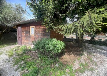 373c5fd4-bce4-412d-b8e3-956dc55569dc.jpeg - Portion of a house Seravezza - photo 18