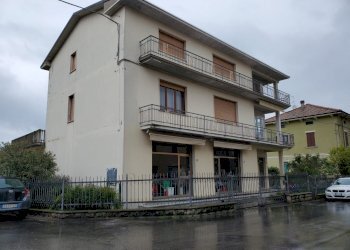 Negozio Agazzano - foto 1