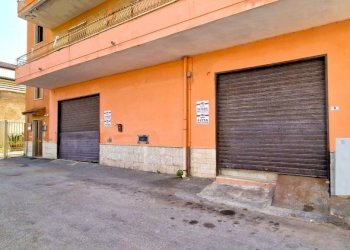 Negozio Mondragone - foto 1