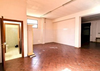 Negozio Mondragone - foto 5