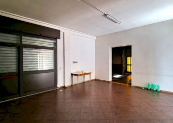 Negozio Mondragone - foto 9