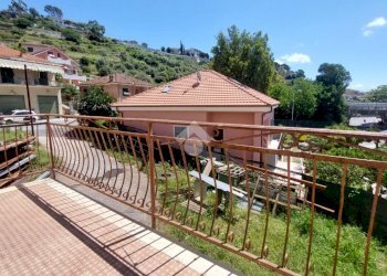 One-room apartment Via Pietrabruna, San Lorenzo al Mare - photo 1