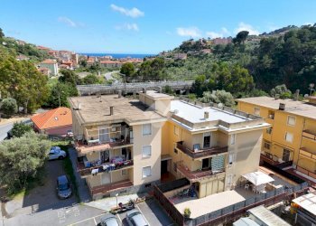 One-room apartment Via Pietrabruna, San Lorenzo al Mare - photo 24