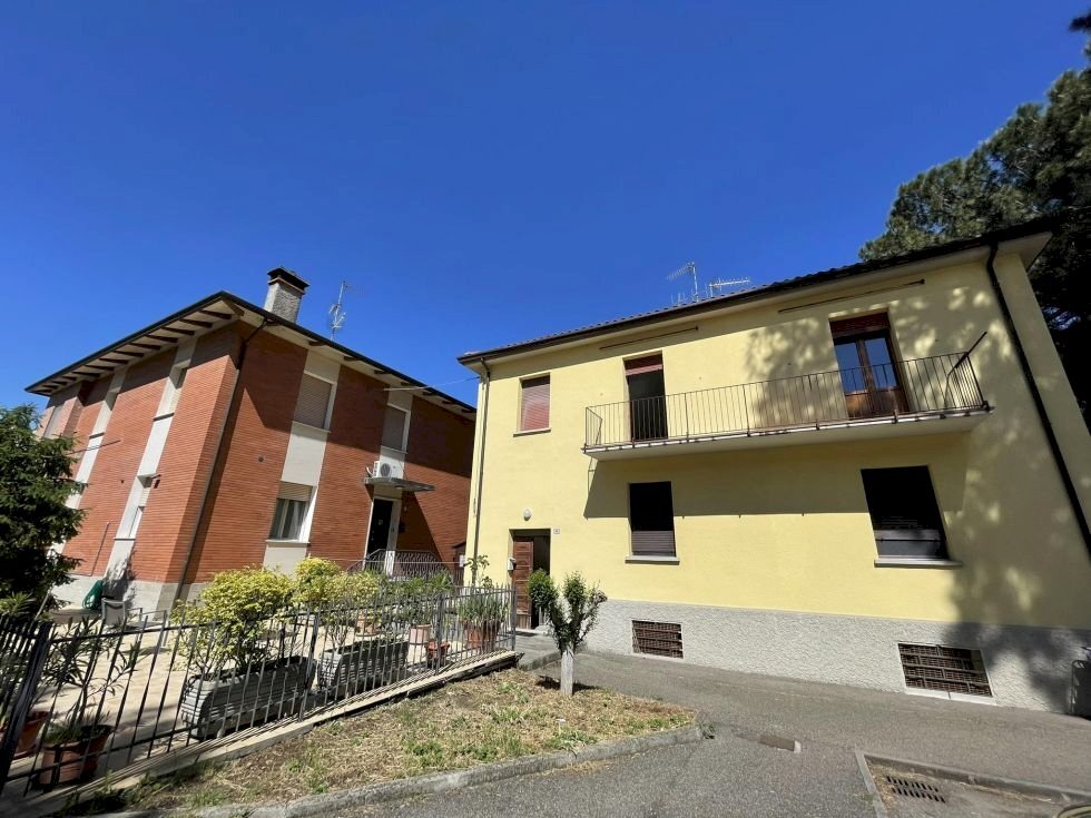 Three-room apartment Fontanelice - photo 3