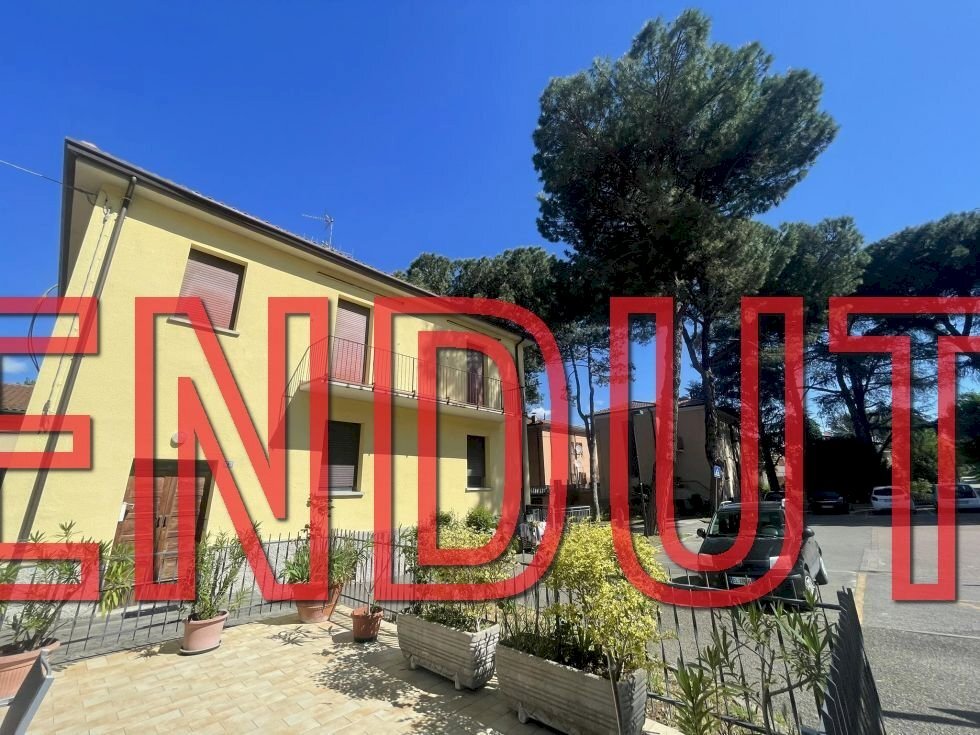 Three-room apartment Fontanelice - photo 1