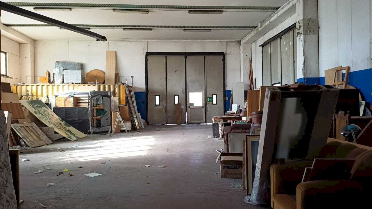 930873 FOTO 13.jpeg - Capannone Strada Statale 17, Barisciano - foto 3