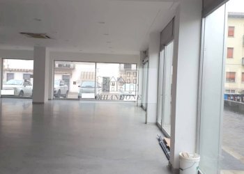 Shop Spilimbergo - photo 10