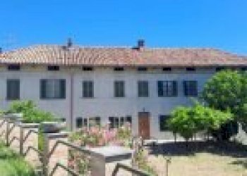 Azienda agricola Santo Stefano Belbo - foto 2