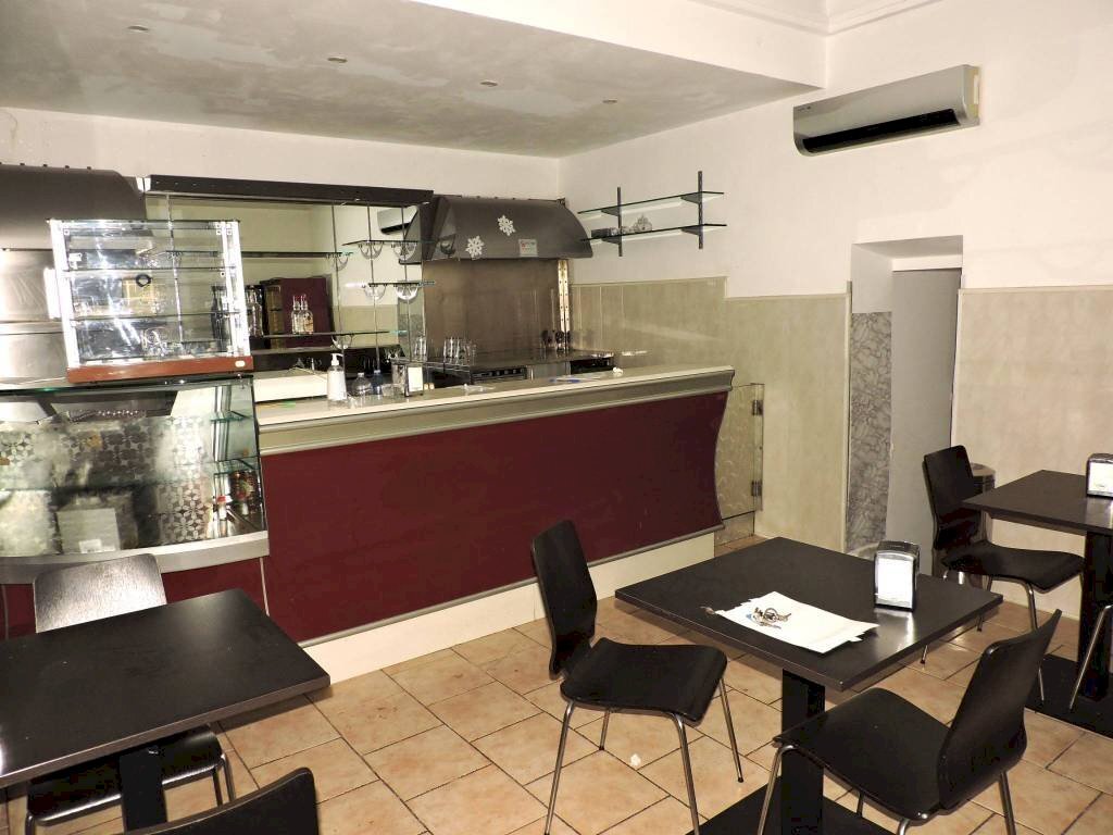 interno bar - Cafeteria - Cold Bar via Giuseppe Malinverni, 14r, Genova (neighborhood Sampierdarena) - photo 2