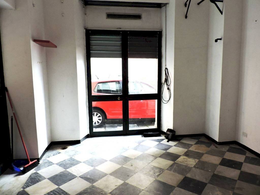 interno - Shop via Amedeo Lattanzi, Genova - photo 2