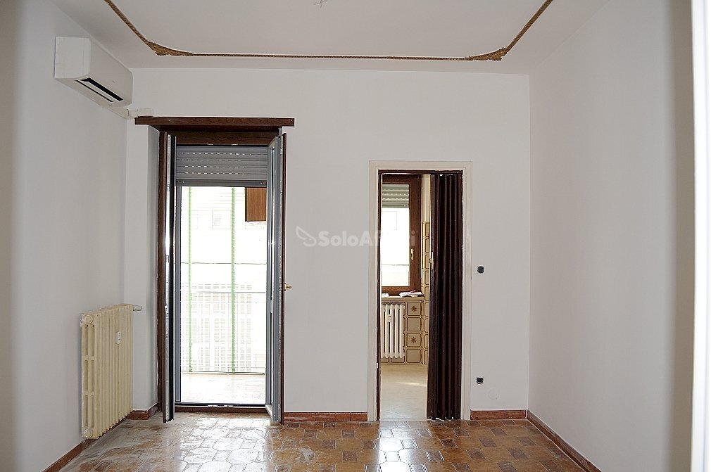 SOGGIORNO - Trilocale Via Montello 11, Settimo Torinese - foto 1