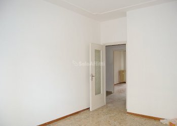 CAMERA DA LETTO 3 - Appartamento Via Montello 11, Settimo Torinese - foto 10