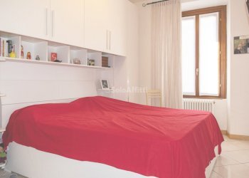 camera da letto - Two-room apartment Cantù - photo 11