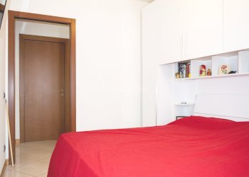camera da letto - Two-room apartment Cantù - photo 12