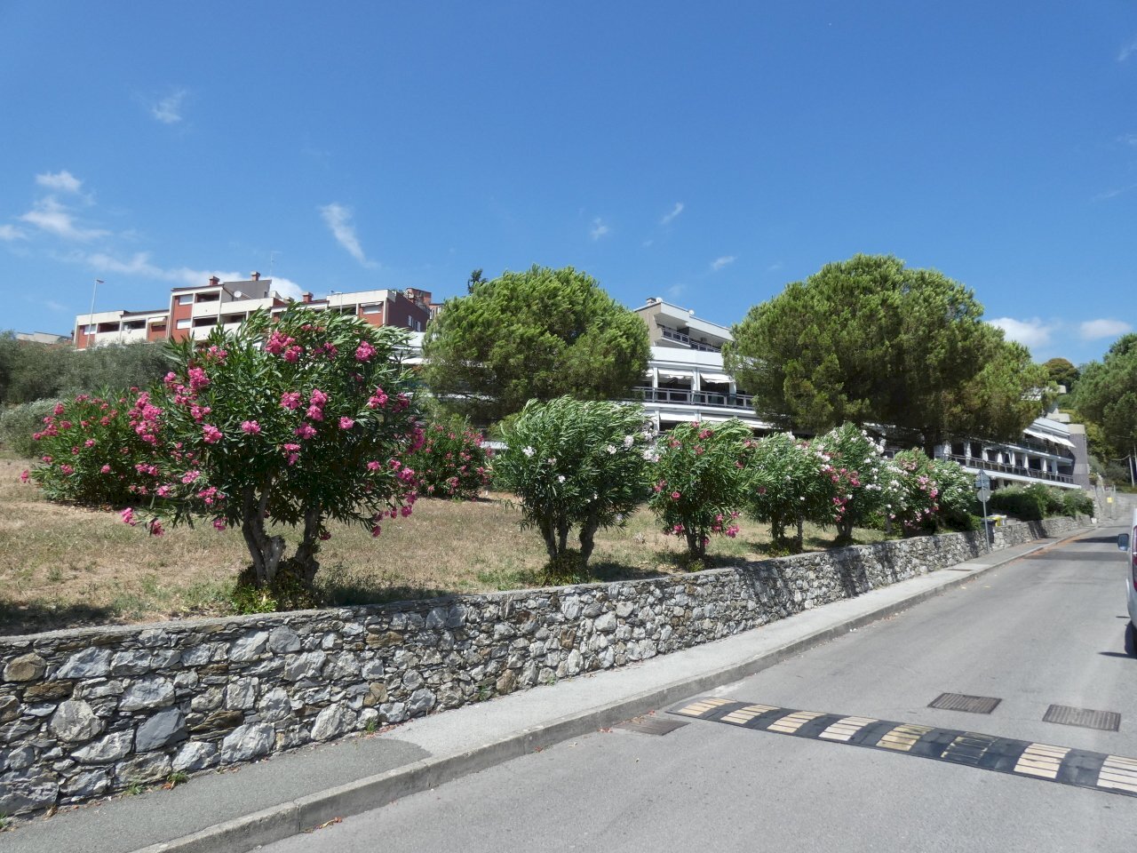 IL CONTESTO.JPG - Box Via Lino Perissinotti 35, Chiavari - photo 2