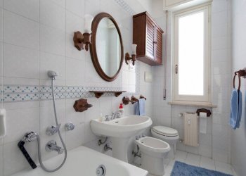 8b2af180-3563-430e-82e8-7aba1c9970c3.jpg - Appartamento Chiavari - foto 16