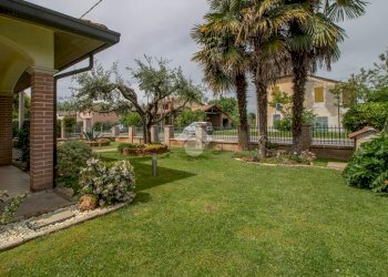 Villa Via Santerno Ammonite, Ravenna (neighborhood Ammonite) - photo 38