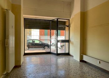 Negozio Piazza Dante, Valdilana - foto 8