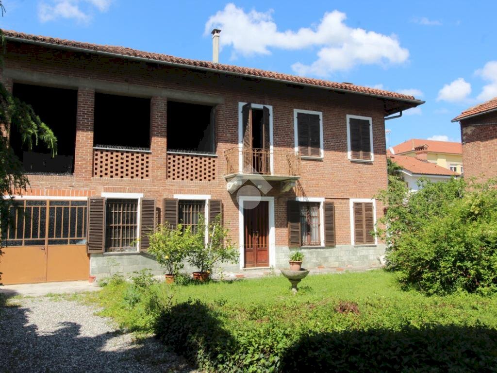 Casa indipendente Via Piave, Santena - foto 1