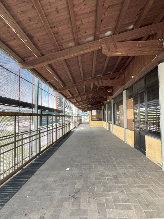 Interno non residenziale - Ufficio via Sempione, Castelletto Sopra Ticino - foto 2