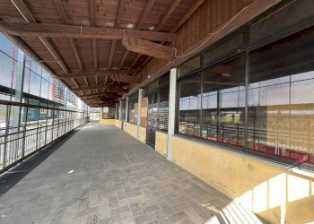 Interno non residenziale - Ufficio via Sempione, Castelletto Sopra Ticino - foto 1