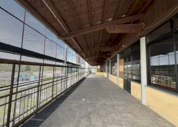 Interno non residenziale - Ufficio via Sempione, Castelletto Sopra Ticino - foto 4