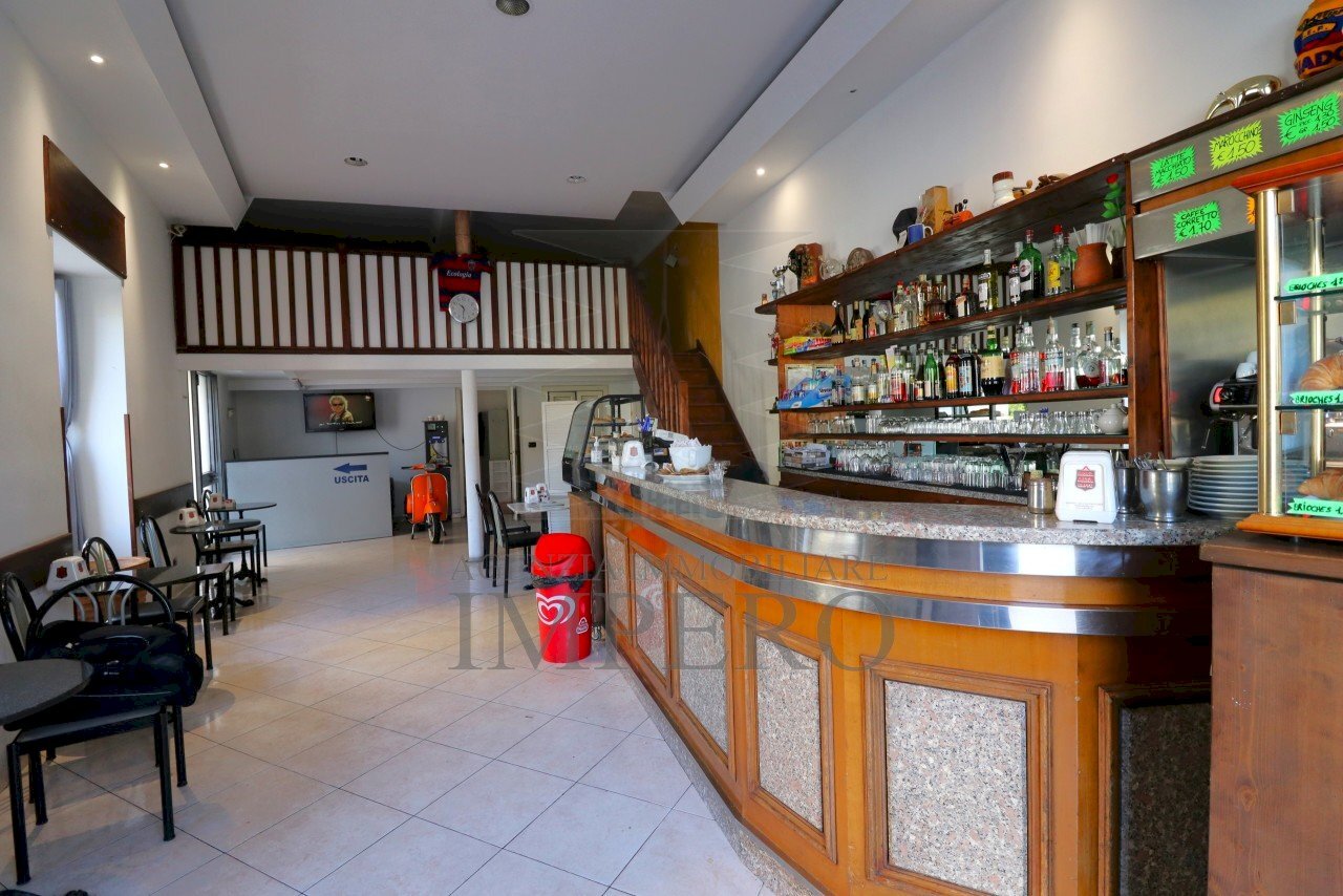 sala - Locale Commerciale Via Cavour 2, Ventimiglia - foto 3