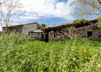 Terreno Viagrande (3).jpg - Terreno edificabile Via dei Belfiore 4, Valverde - foto 4
