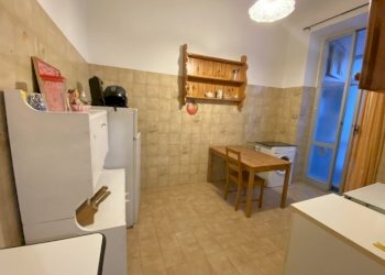 Three-room apartment Savona, Savona (neighborhood Darsena) - photo 9