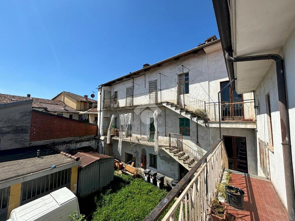 Stabile - Palazzo Piazza vittorio emanuele, Castagnole Piemonte - foto 3