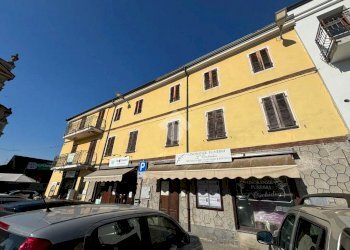Stabile - Palazzo Piazza vittorio emanuele, Castagnole Piemonte - foto 2