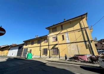 Stabile - Palazzo Piazza vittorio emanuele, Castagnole Piemonte - foto 5