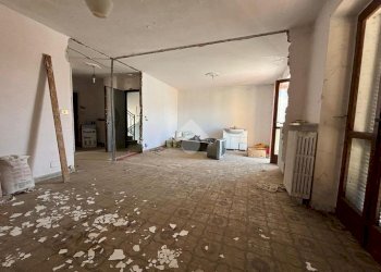 Stabile - Palazzo Piazza vittorio emanuele, Castagnole Piemonte - foto 7