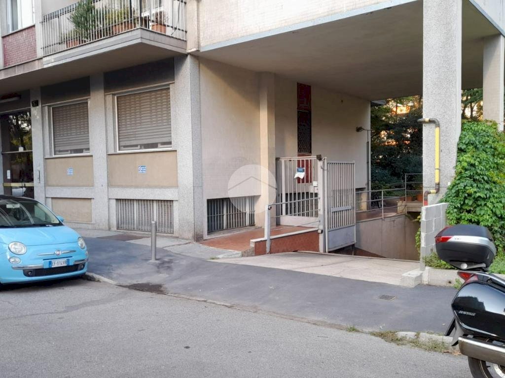 Box Via Lorenzo Perosi, Milano - foto 2