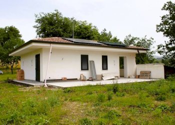 Facciata - Villa via Capodacqua, Spigno Saturnia - foto 4