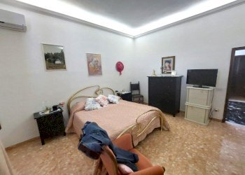 camera da letto - Villa Via Traversa per le Calvane, Prato - photo 12