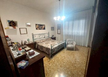 camera da letto - Villa Via Traversa per le Calvane, Prato - photo 13