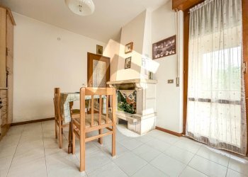 755BDAC2-E86F-4818-B373-438553BFB900.jpeg - Villa a Schiera Jesi - foto 5