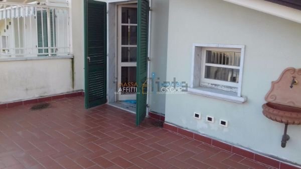 89535038.jpg - Attic Via Tornaboni 9, Massa - photo 2