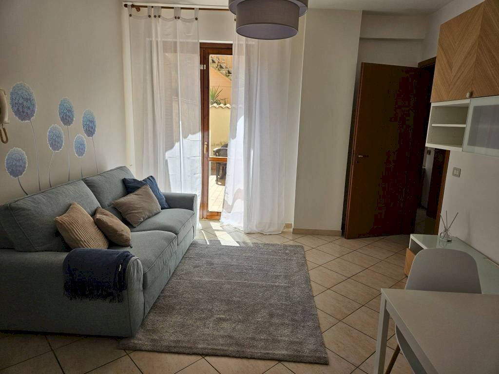 Three-room apartment Terni - photo 2