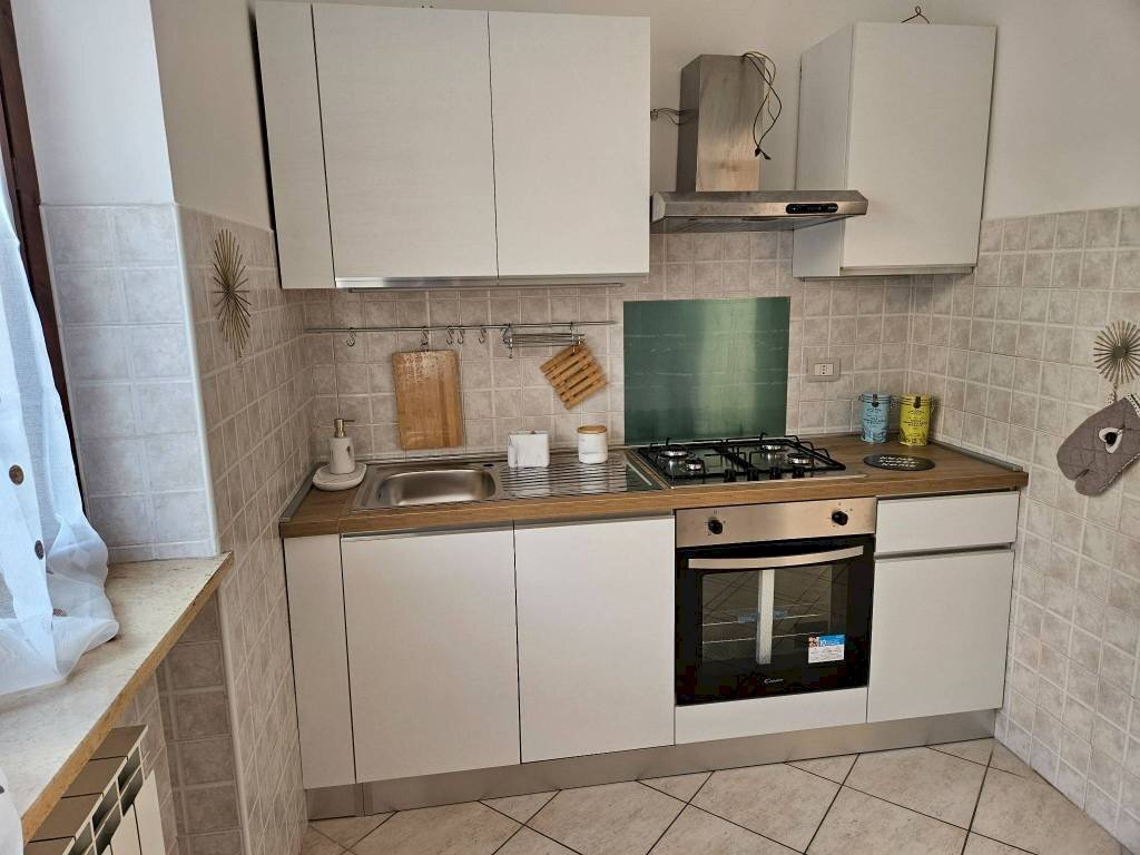 Three-room apartment Terni - photo 3