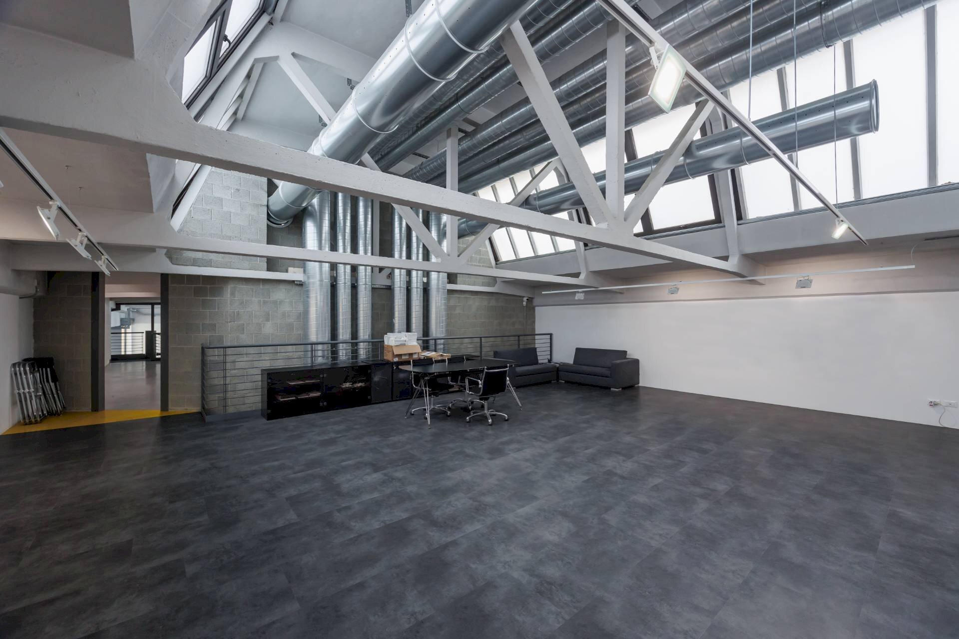 Locale Commerciale Via Cervino, Torino (zona Barriera Milano) - foto 3