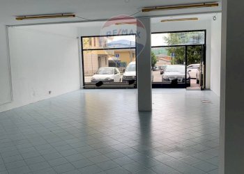 Negozio corso bergamo, Lecco - foto 8