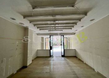 Box auto - Negozio via Vittorio Emanuele, 100, Bordighera - foto 4