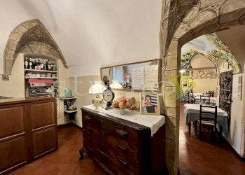 Stanza arredata - Ristorante via Verdi, snc, Seborga - foto 2