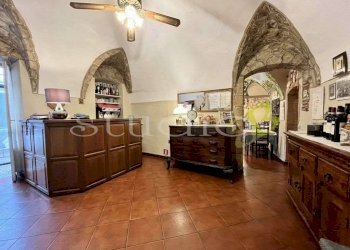 Stanza arredata - Ristorante via Verdi, snc, Seborga - foto 3